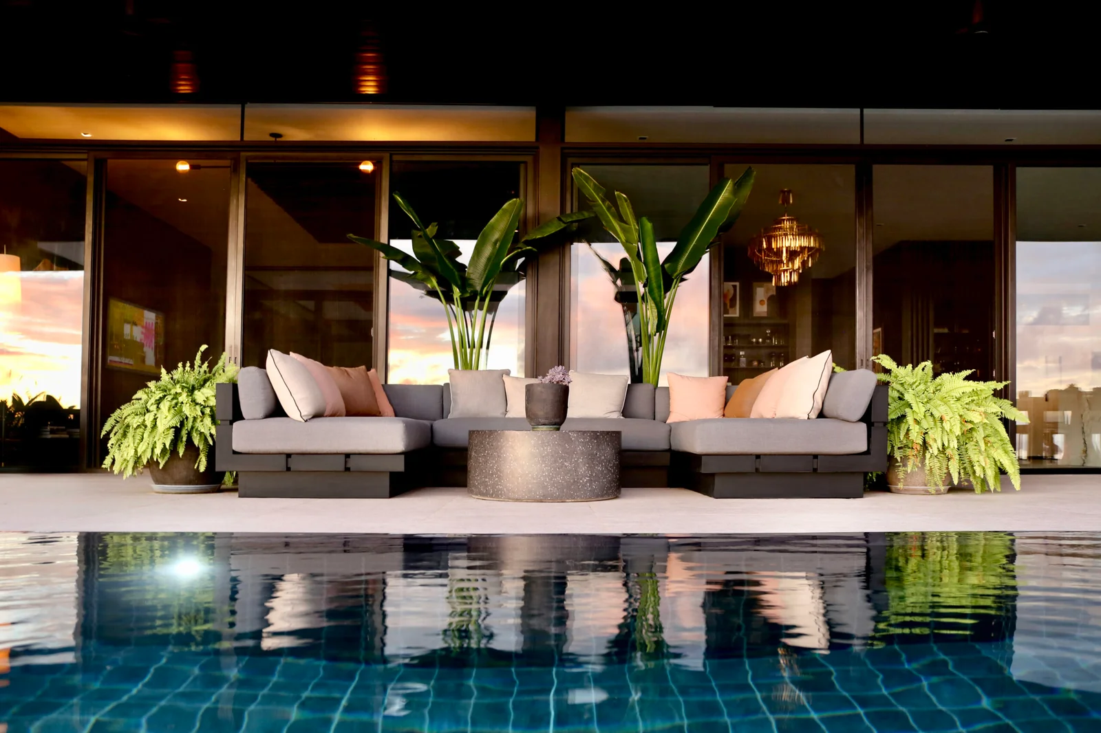 Uvita Black House – Iconic Designer Estate by Mark Liddell