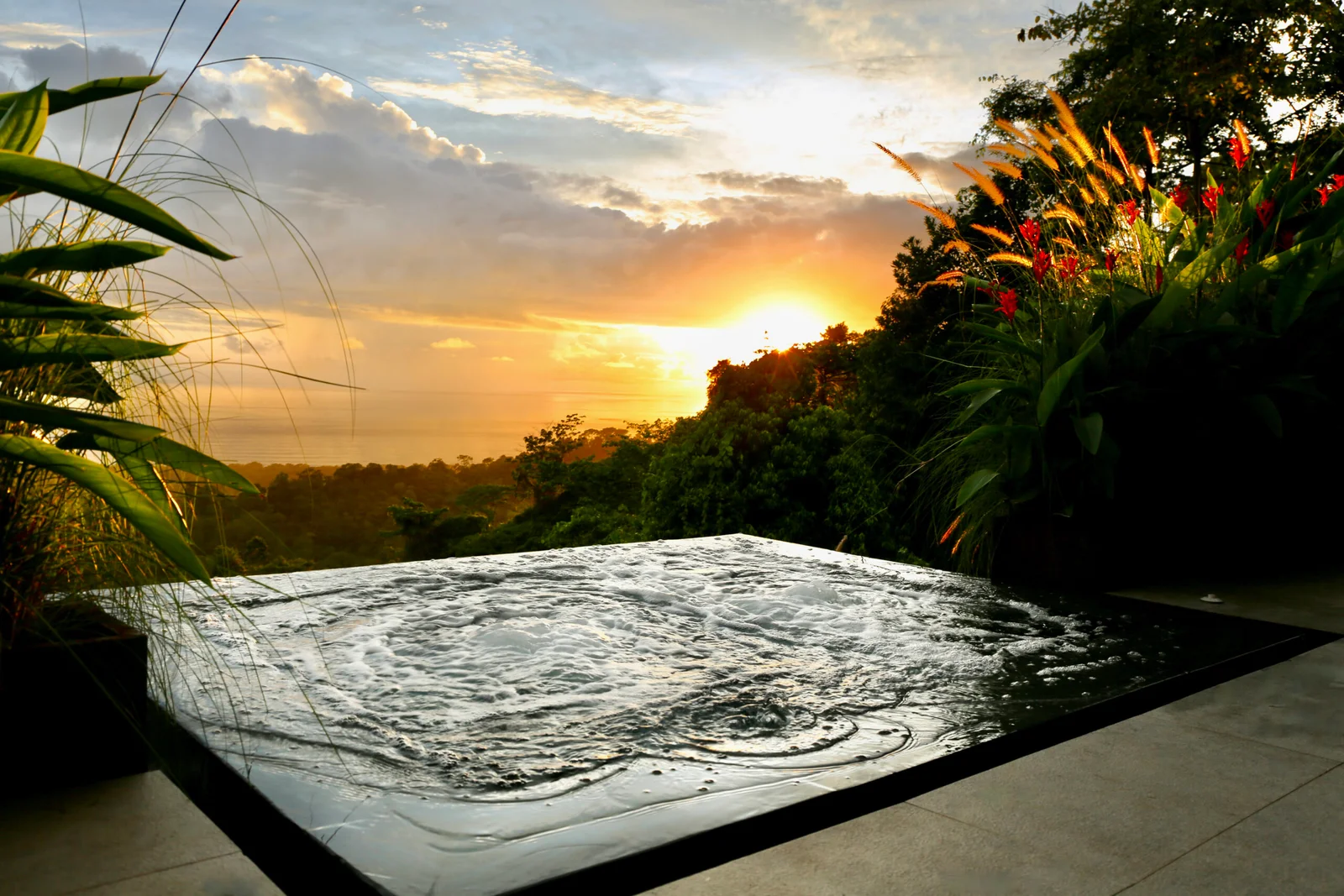 Uvita Black House – Iconic Designer Estate by Mark Liddell