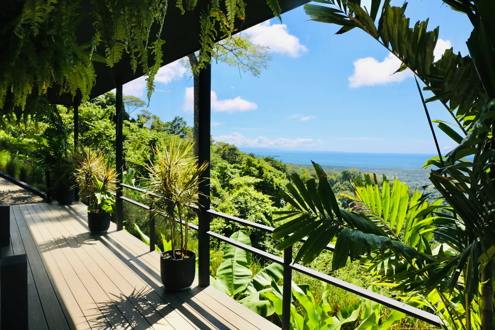 Uvita Black House – Iconic Designer Estate by Mark Liddell
