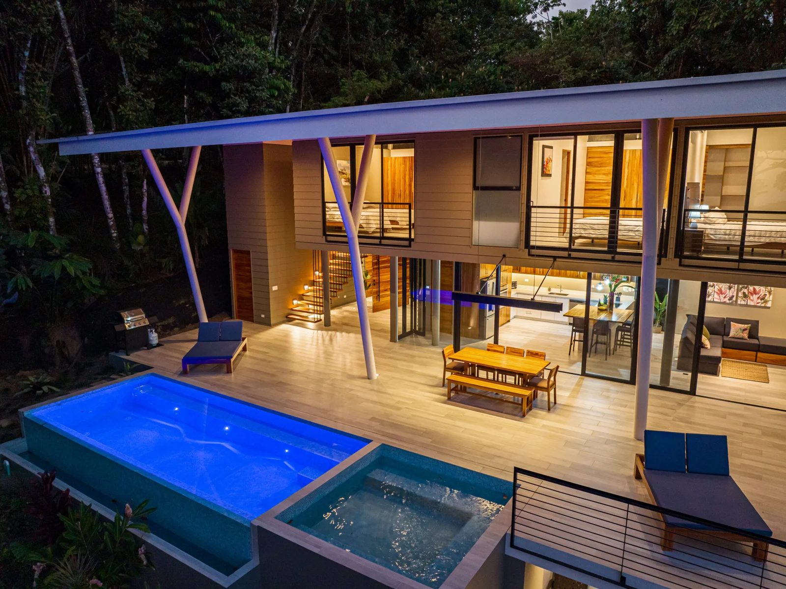 Luxury Jungle Estate with Infinity Pool & Ocean Views