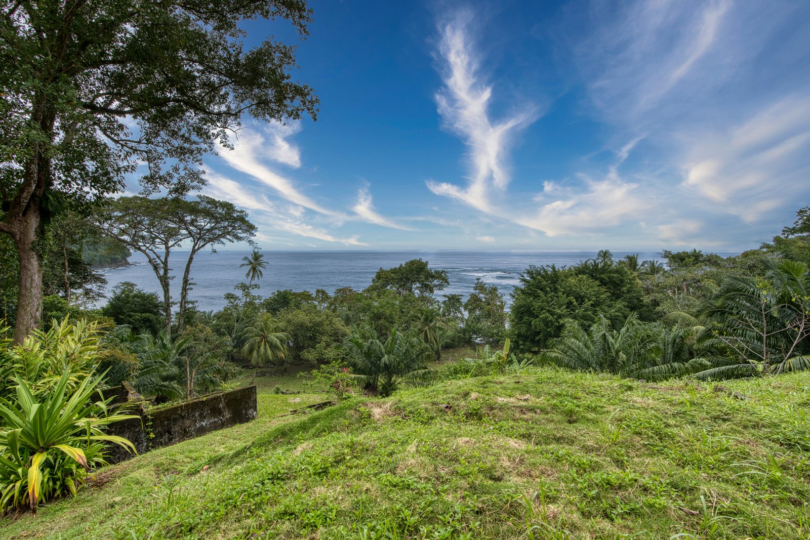 Luxury Beachfront Estate in Costa Rica – Rare 2.33-Acre Investment Opportunity
