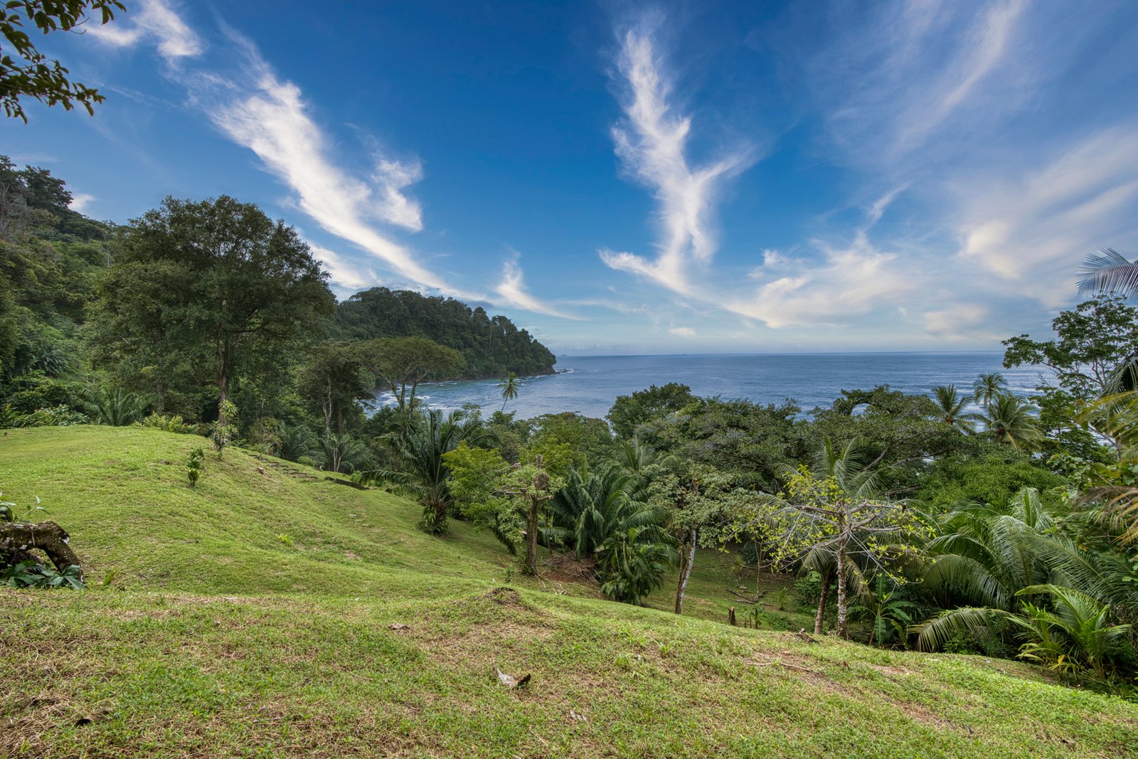 Luxury Beachfront Estate in Costa Rica – Rare 2.33-Acre Investment Opportunity